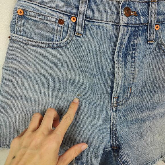 Madewell The Perfect‎ Jean Short Womens 26 Denim Cut Offs Light Wash Raw Hem - Picture 2 of 8